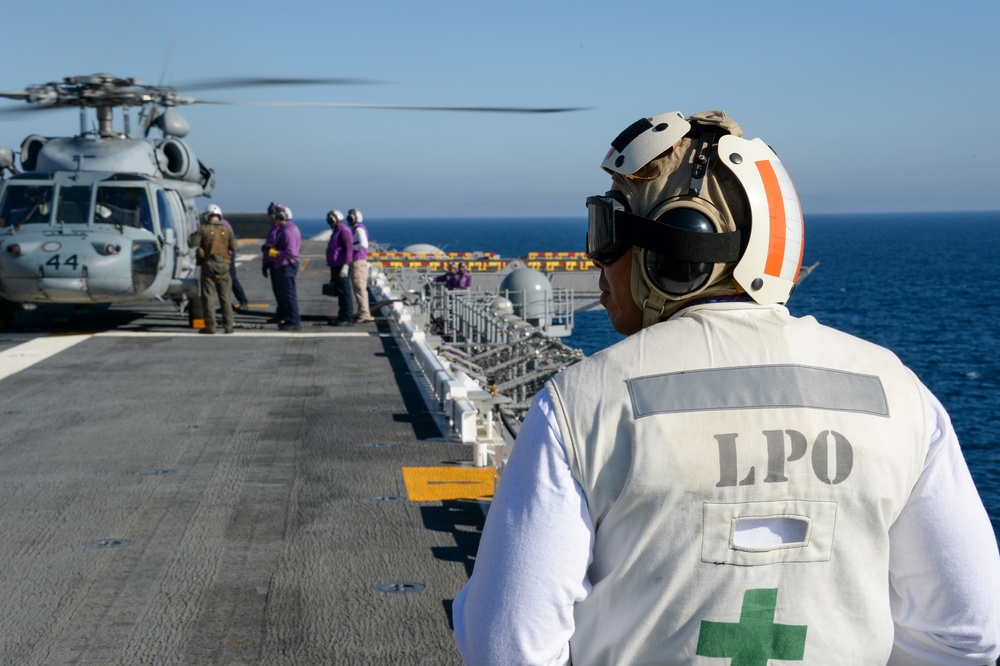 Makin Island Underway