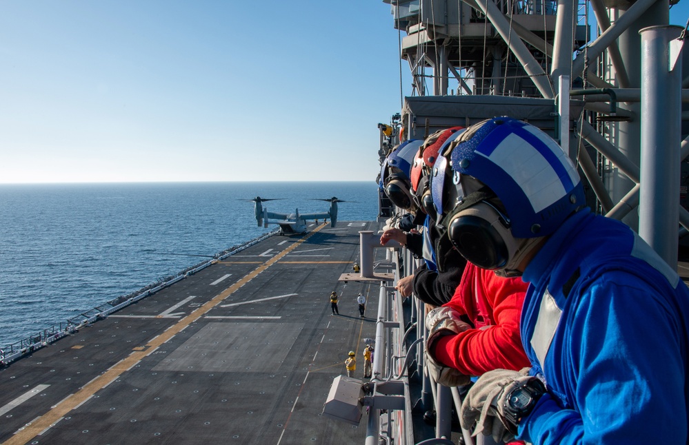 Makin Island Underway