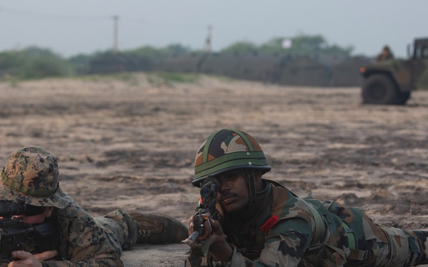 Tiger TRIUMPH: India-U.S. practice HADR