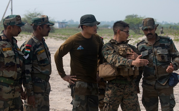 Tiger TRIUMPH: India-U.S. practice HADR