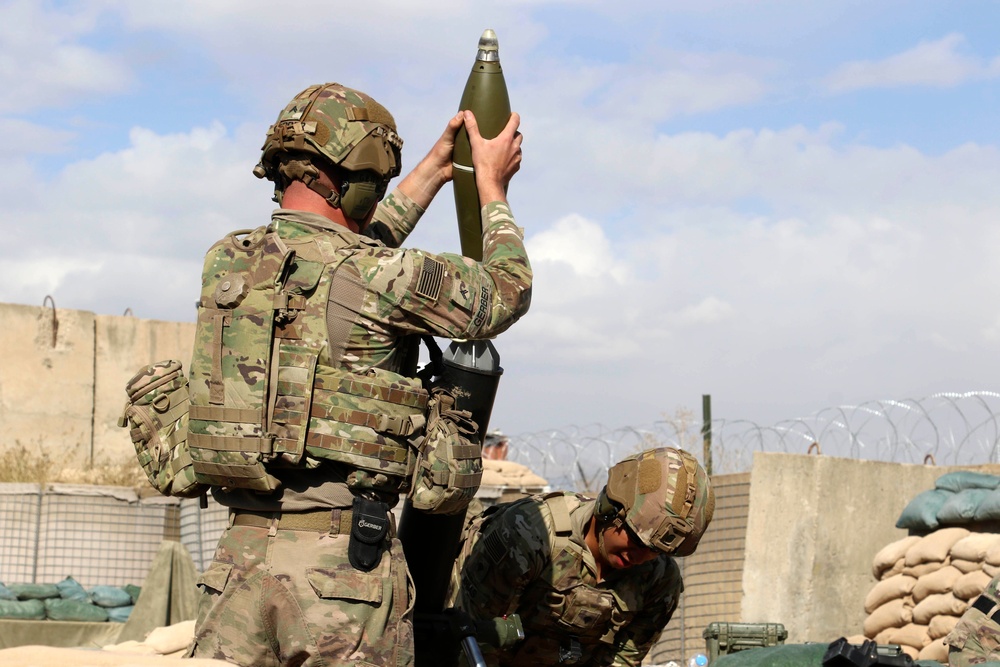 1-178 Infantry Regiment hones skills during live-fire mortar operations
