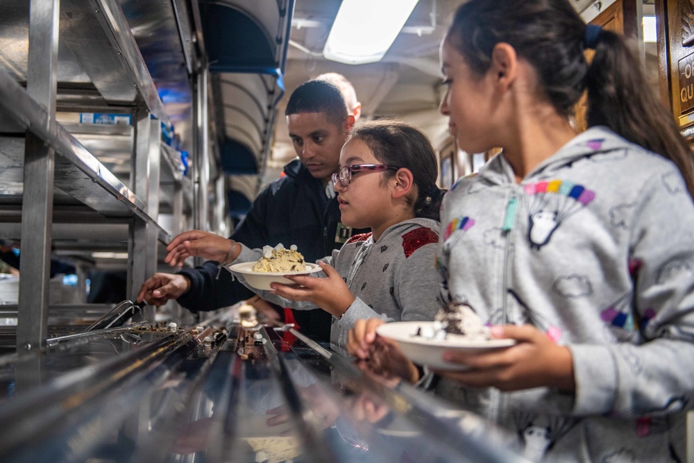 USS Harpers Ferry Hosts Ice Cream Social