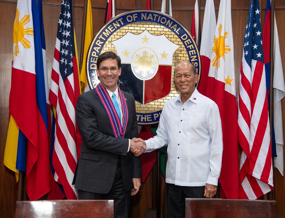 SecDef Esper Meets Philippine Defense Secretary Delfin Lorenzana