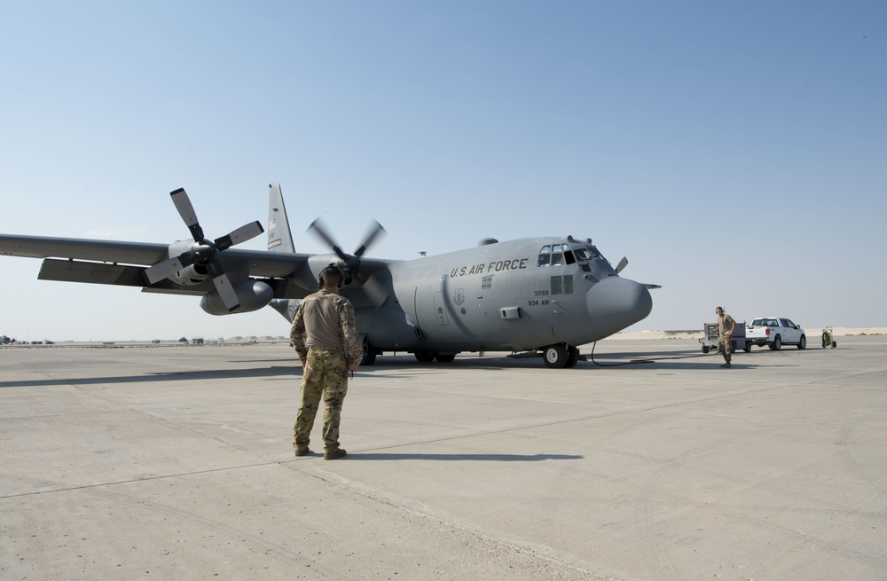 Aircrew Conducts Mobility Operations