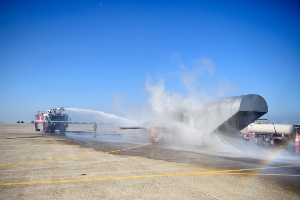 8th CES Red Devils conduct fire training