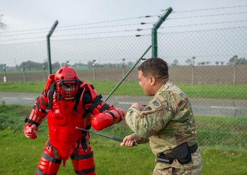 Law Enforcement Certification: OC spray level 2