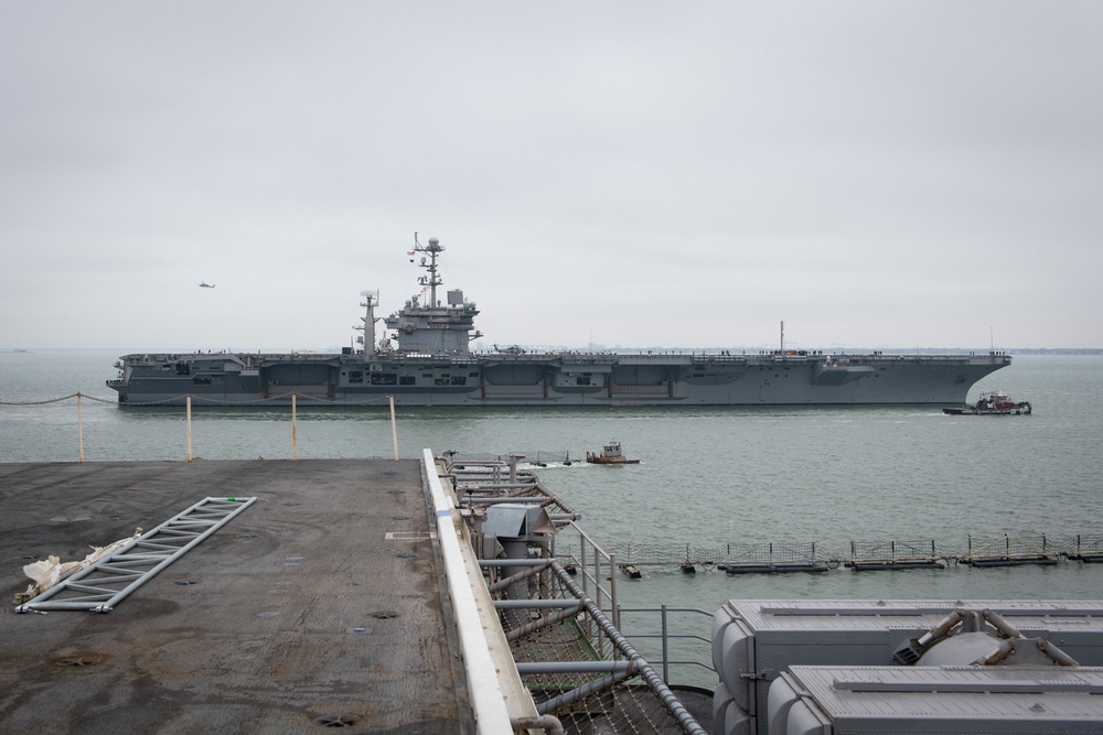 USS Harry S. Truman (CVN 75) Departs Naval Station Norfolk