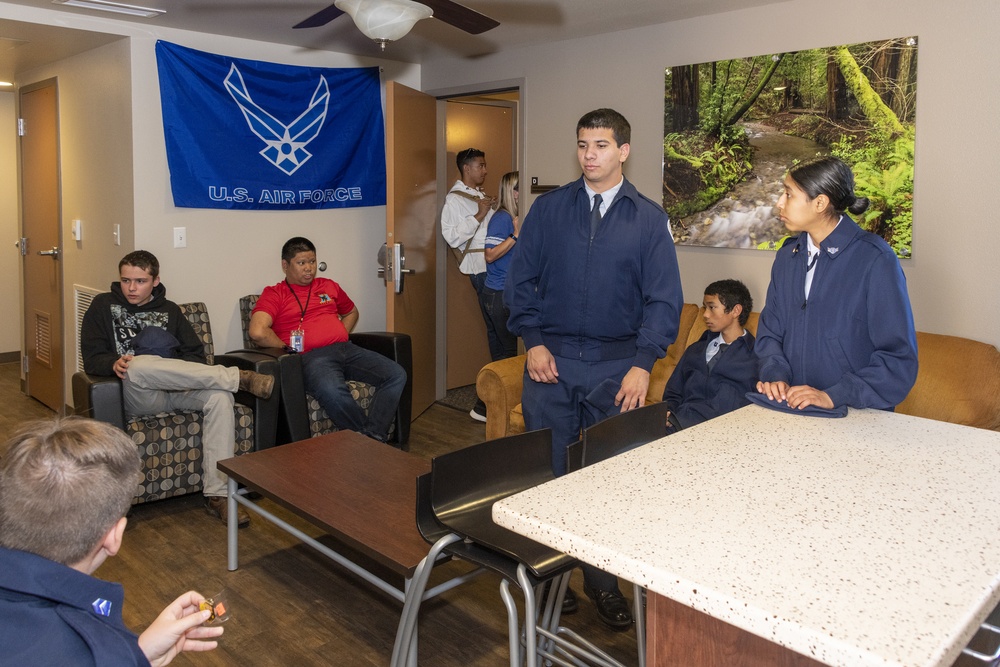 JROTC Base Tour