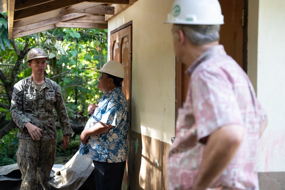 U.S. Ambassador to the Federated States of Micronesia visit U.S. Navy Seabees deployed with NMCB-5’s Detail Pohnpei