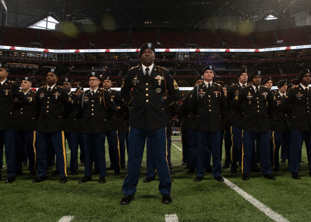 Soldiers Reenlist at Salute to Service NFL Game