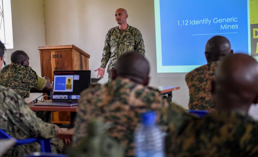 EODMU 8 begins a six-month mobile training team course in Uganda