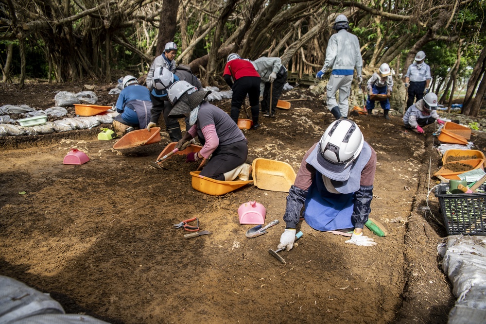 Digging for the past: American and Japanese archaeologists partner to excavate Futenma dig site