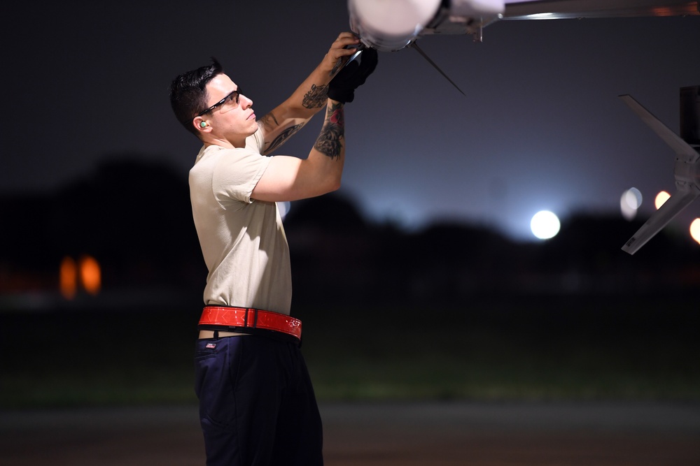 149th Fighter Wing's Lone Star Gunfighters conduct morning, night operations