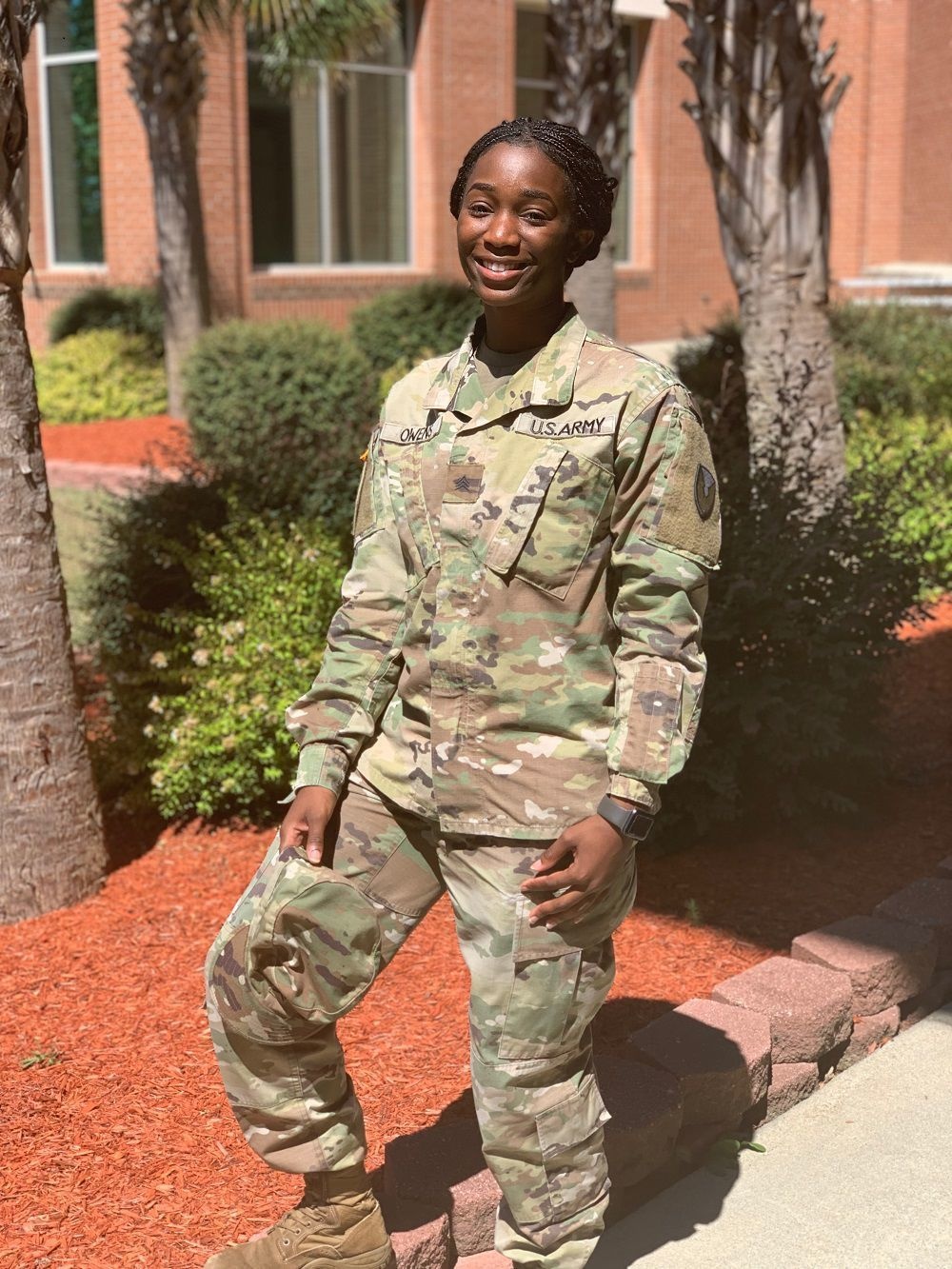 Soldier mom enjoys wearing the uniform