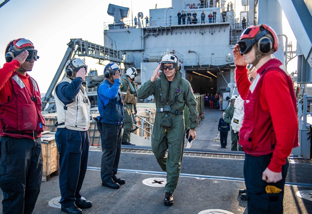 Rear Adm. John Gumbleton Visits USS Harpers Ferry