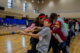 Japanese and MCAS Iwakuni residents compete together in Undokai event