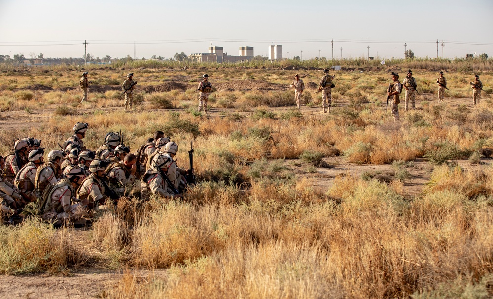 Training Team Whiskey with SINCO II Formations and Movement Training