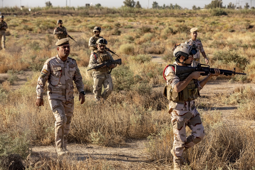 Training Team Whiskey with SINCO II Formations and Movement Training