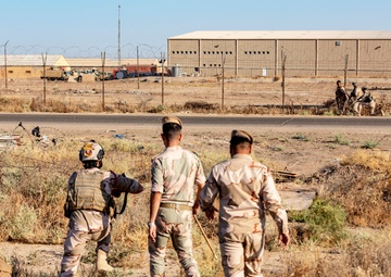 Training Team Whiskey with SINCO II Formations and Movement Training