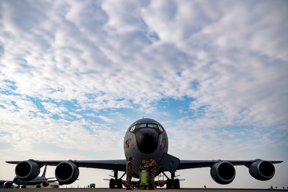 KC-135 AOR refueling mission