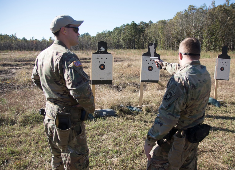 Special Forces Weapons Sergeant Candidates Practice Pistol Basics