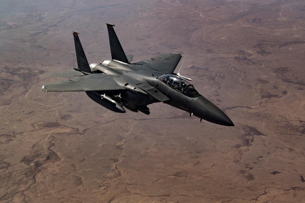 KC-135 AOR refueling mission