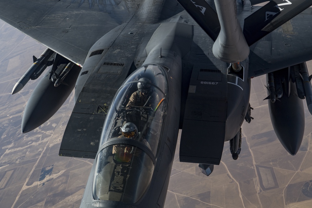 KC-135 AOR refueling mission