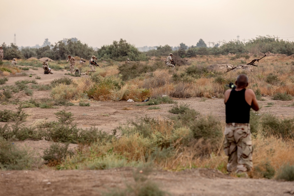 Training Team Bravo with Spanish Trainers - Tactical Movement and Ambush Training