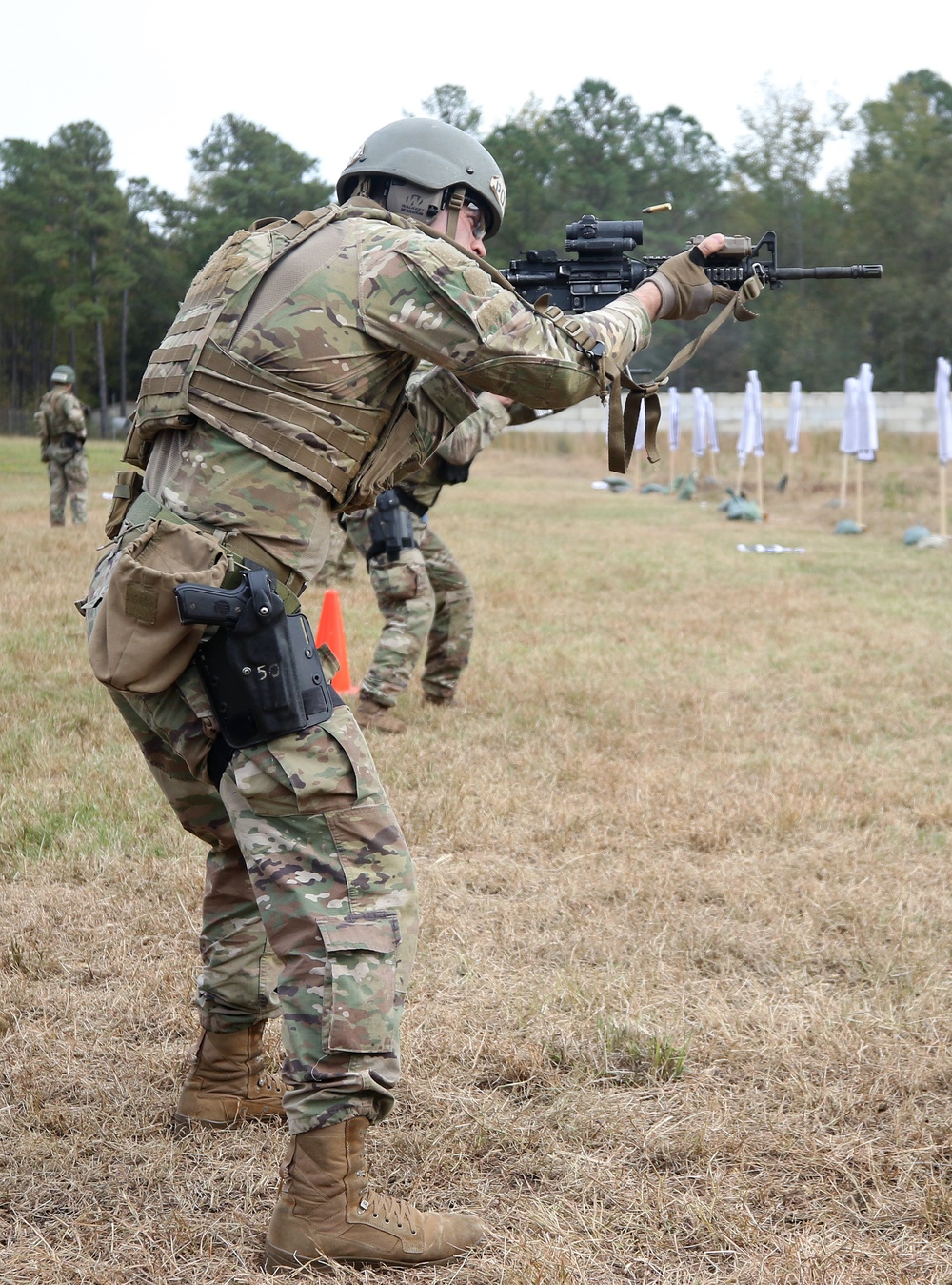 USAJFKSWCS Students Practice Marksmanship Skills