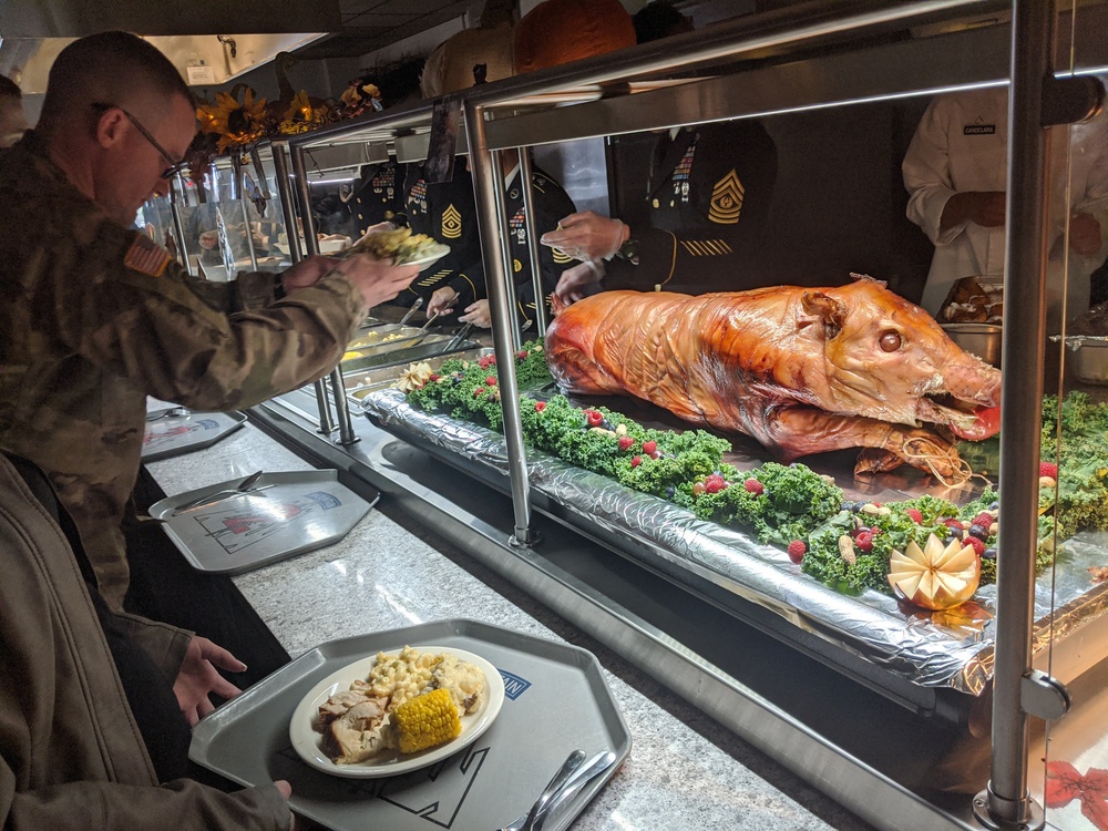 Fort Drum culinarians cook up Thanksgiving feast for thousands of 10th Mountain Division Soldiers, family members
