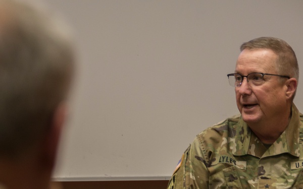 The Adjuant General visits the 181st IW
