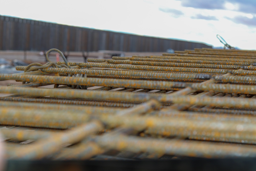 USACE continues border barrier construction at El Paso 1 project site west of Sunland Park, New Mexico