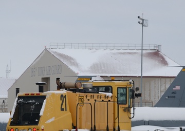 Snow King presides over base clean up following Thanksgiving week snow