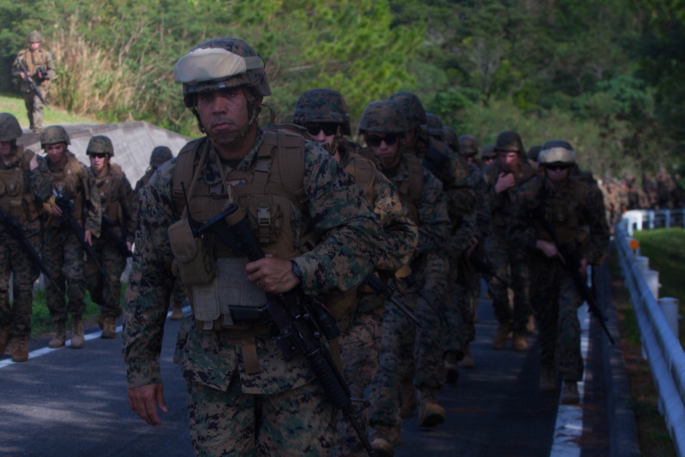 DVIDS - Images - 31st MEU Command Element goes on a conditioning hike ...