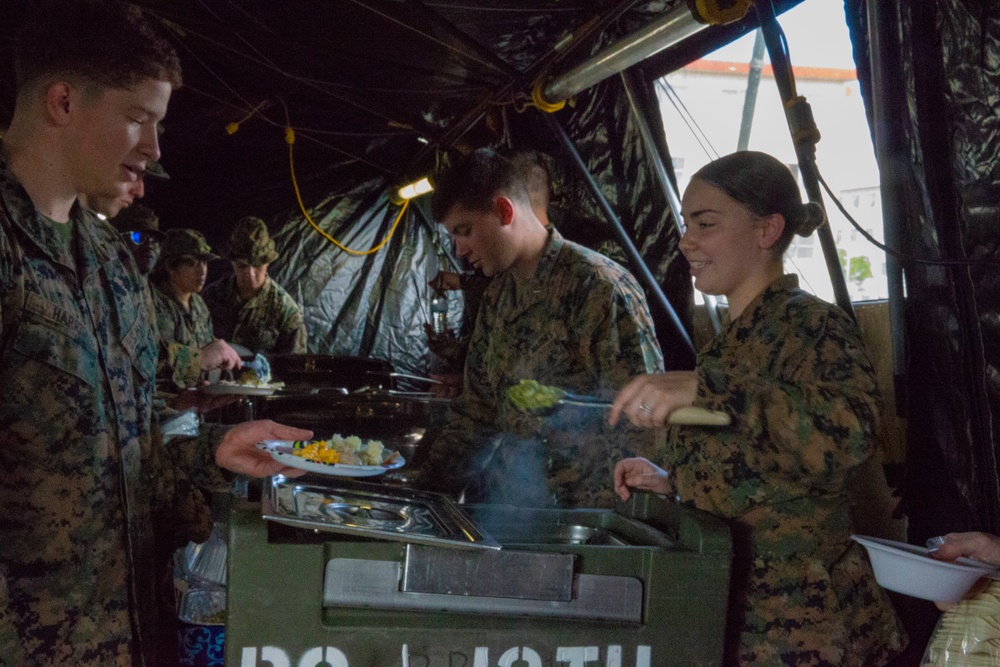 Gobble Gobble: 31st MEU Thanksgiving after a conditioning hike