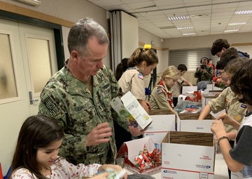 Rear Adm. Zirkle, Scouts Support Sailors aboard USS Abraham Lincoln