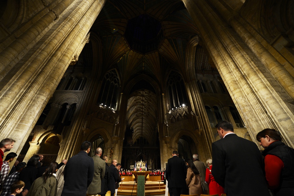 Airmen celebrate Thanksgiving Eve at Ely Cathedral