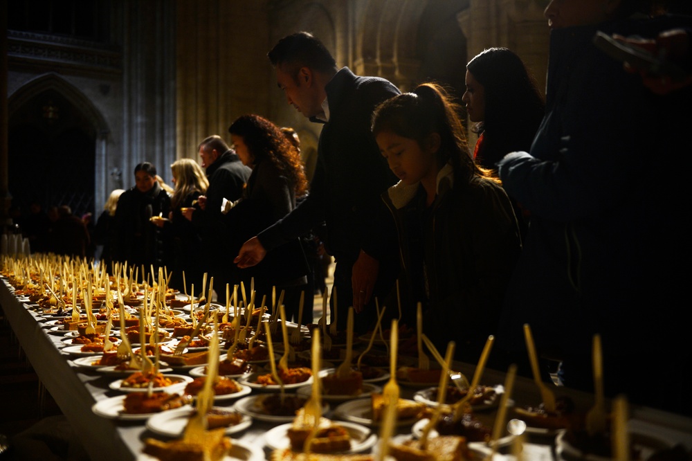 Airmen celebrate Thanksgiving Eve at Ely Cathedral