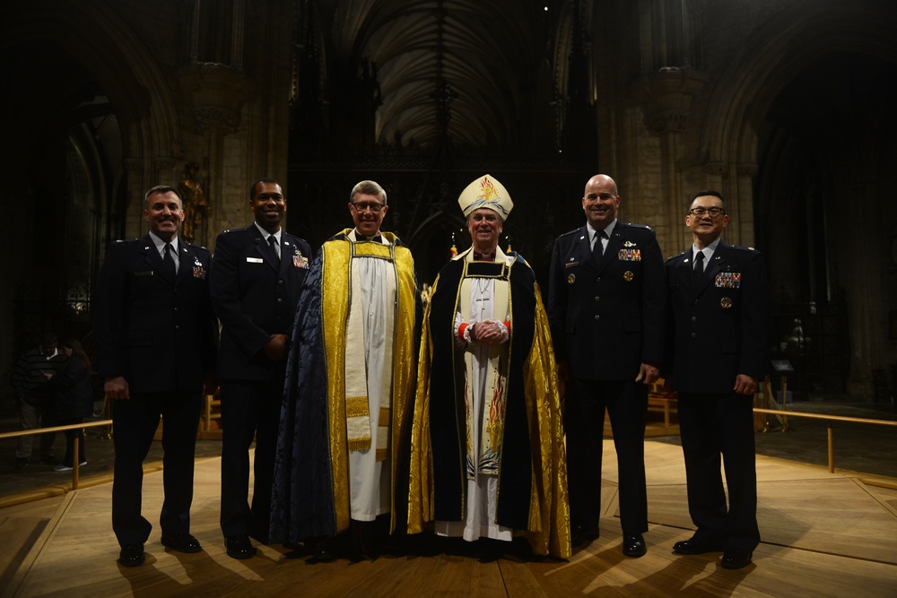 Airmen celebrate Thanksgiving Eve at Ely Cathedral