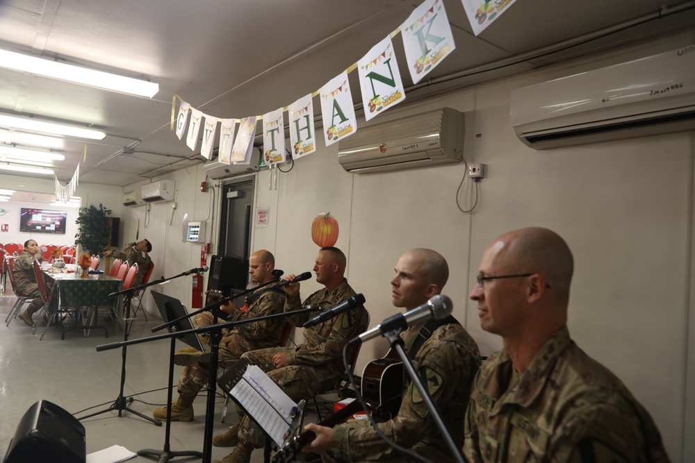 U.S. Troops celebrate Thanksgiving at Union III