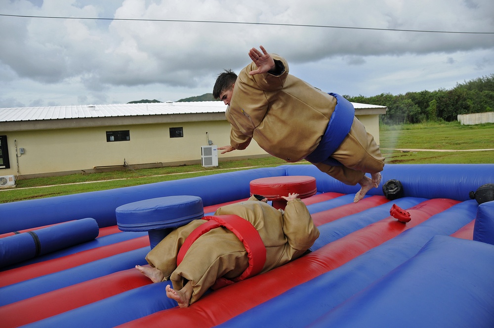 Runnin' Roos Det Guam