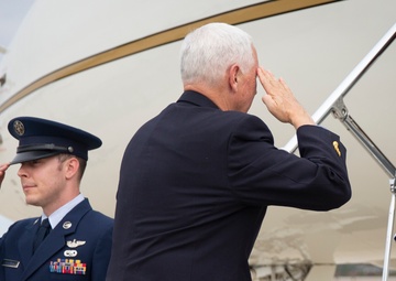 VP Mike Pence Departs MCAS Beaufort