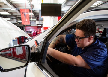 California Jobs Challenge scholars train in automotive technology