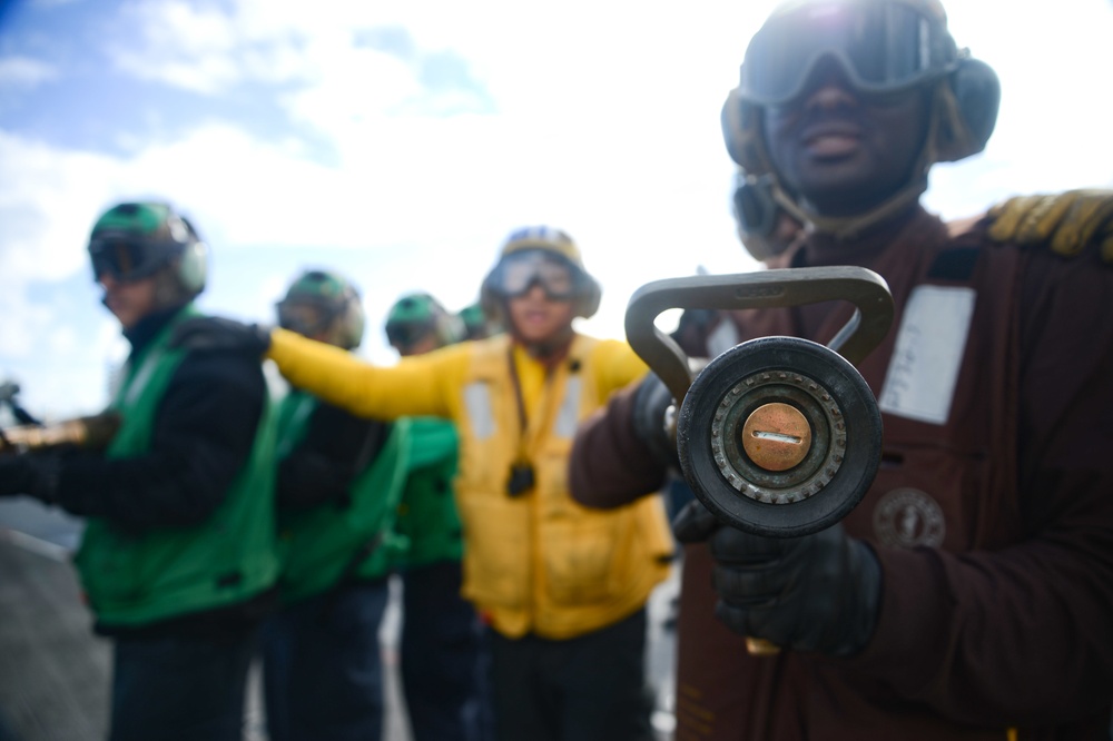 USS Harry S. Truman (CVN 75) transits the Atlantic Ocean