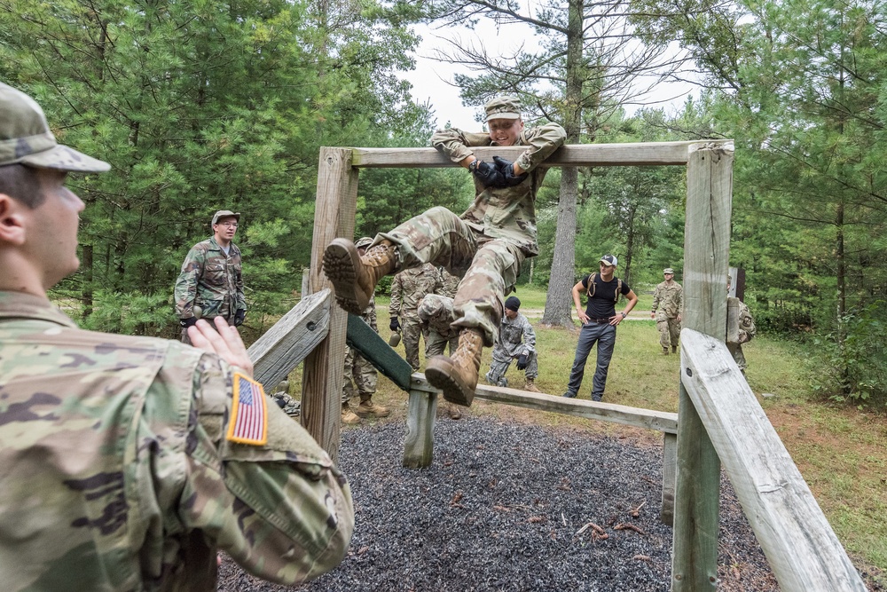 DVIDS - Images - ROTC Madison Wisconsin Area students rappel and build ...