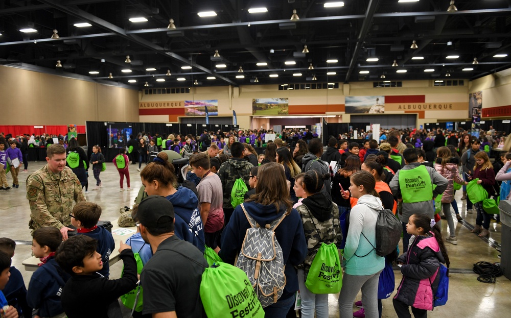 Team Kirtland sparks interest in STEAM at Discovery Festival