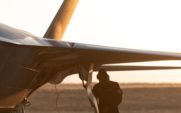 Sunrise F-22 Raptor Launch