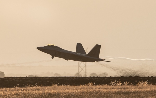 Sunrise F-22 Raptor Launch