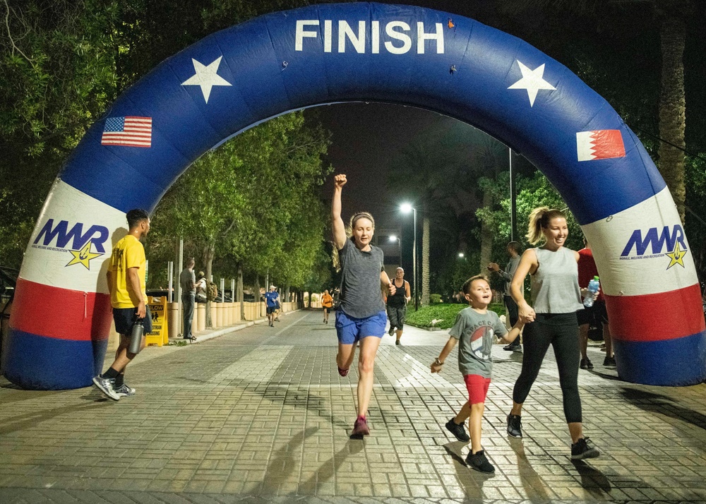 Naval Support Activity Bahrain Holds Turkey Trot 5K