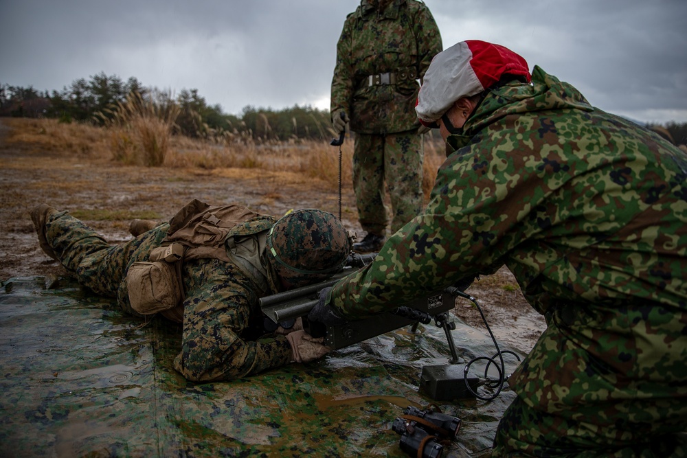 Anti-tank missile Type 87